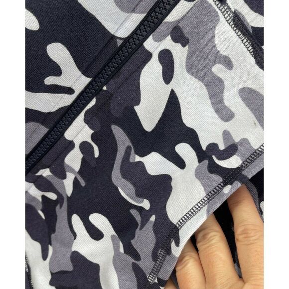 Fabletics Leah Jacket Small Blue Camo Oversized Full Zip S - Picture 4 of 6